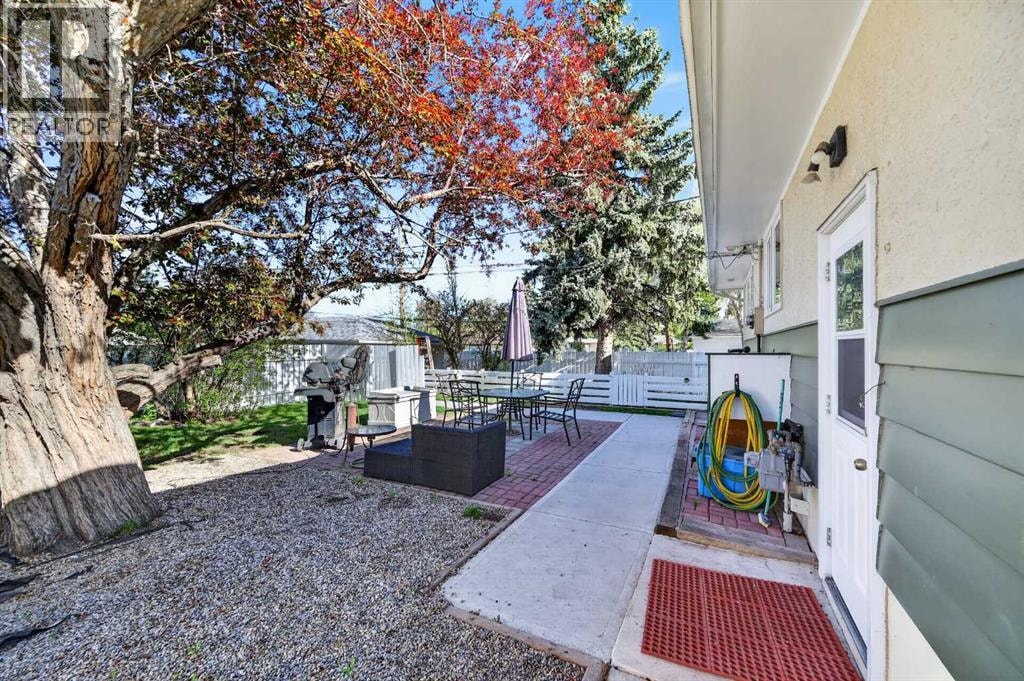 9211 Elbow Drive SW — photo 31