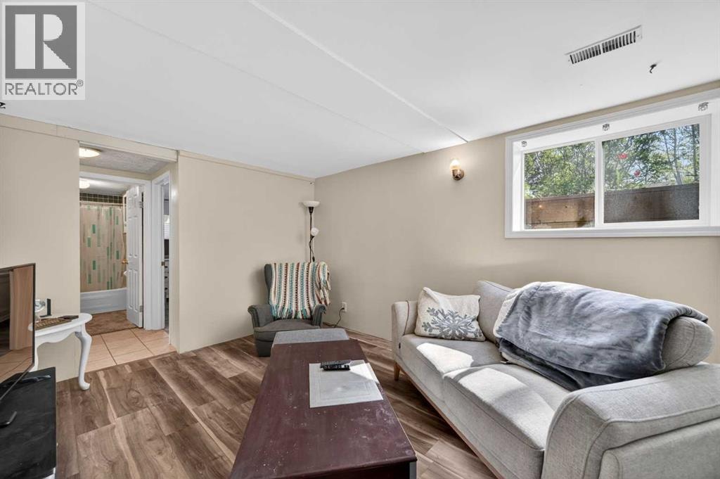 9211 Elbow Drive SW — photo 28