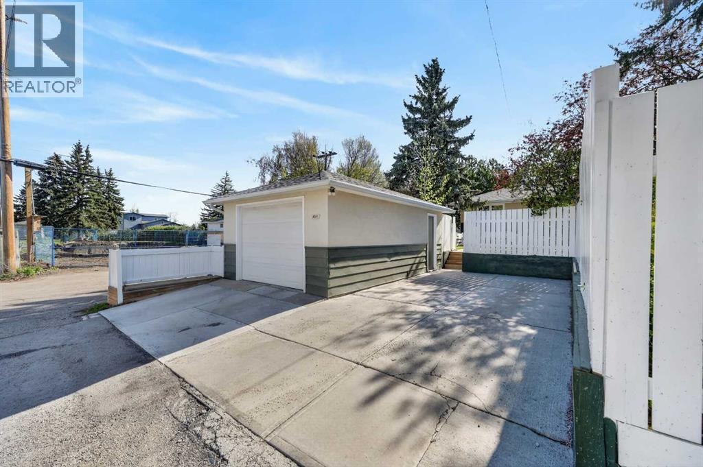 9211 Elbow Drive SW — photo 37