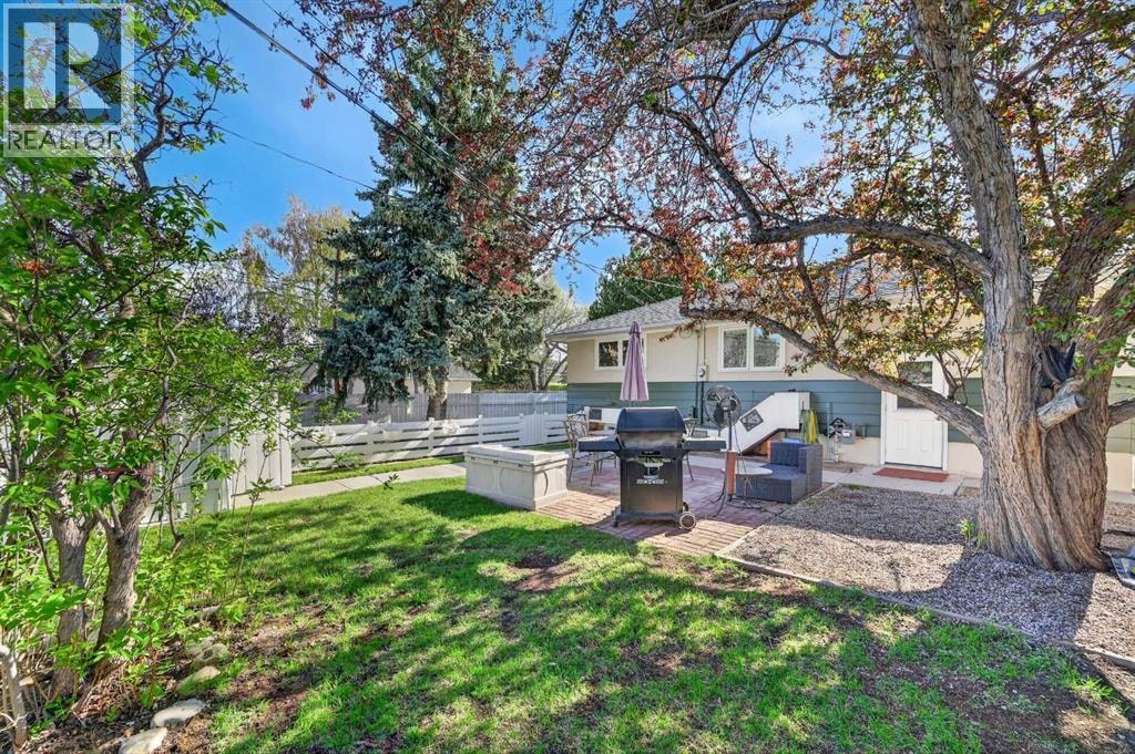 9211 Elbow Drive SW — photo 33
