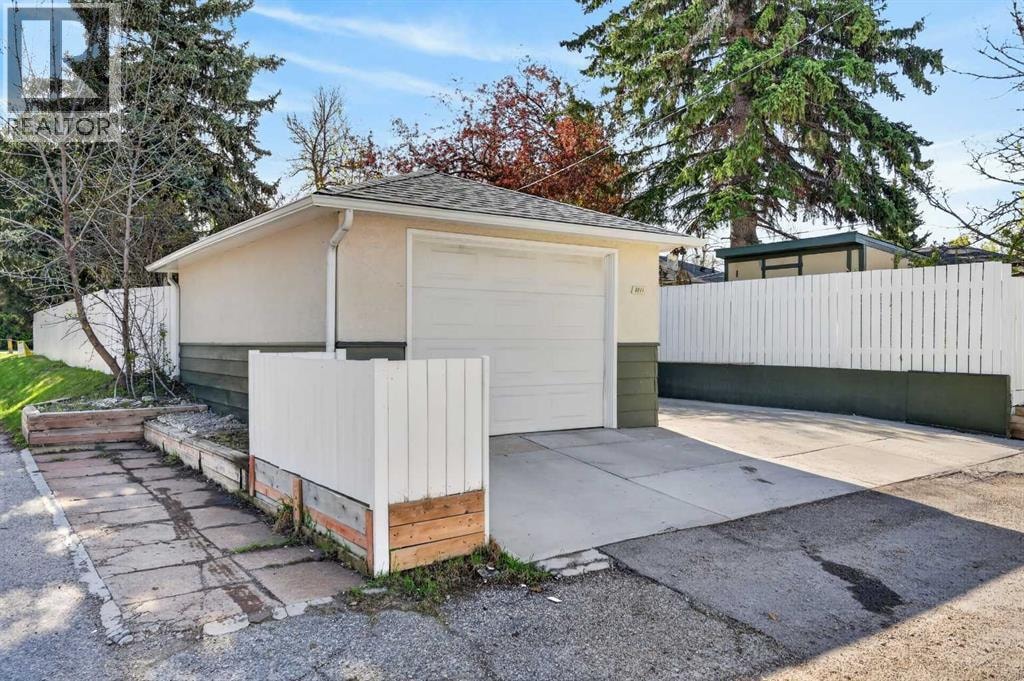 9211 Elbow Drive SW — photo 38