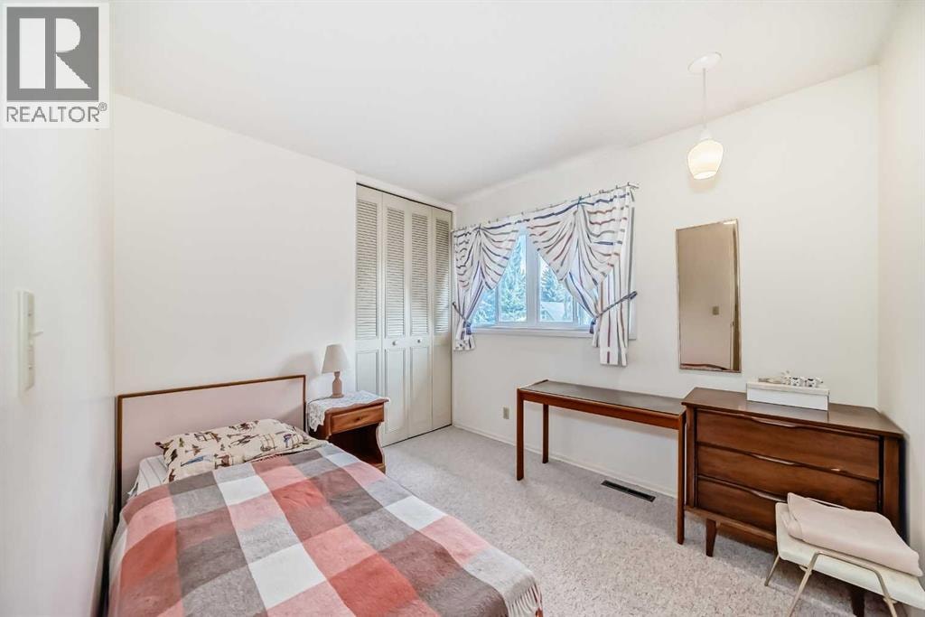 8 Varsdale Place NW — photo 22