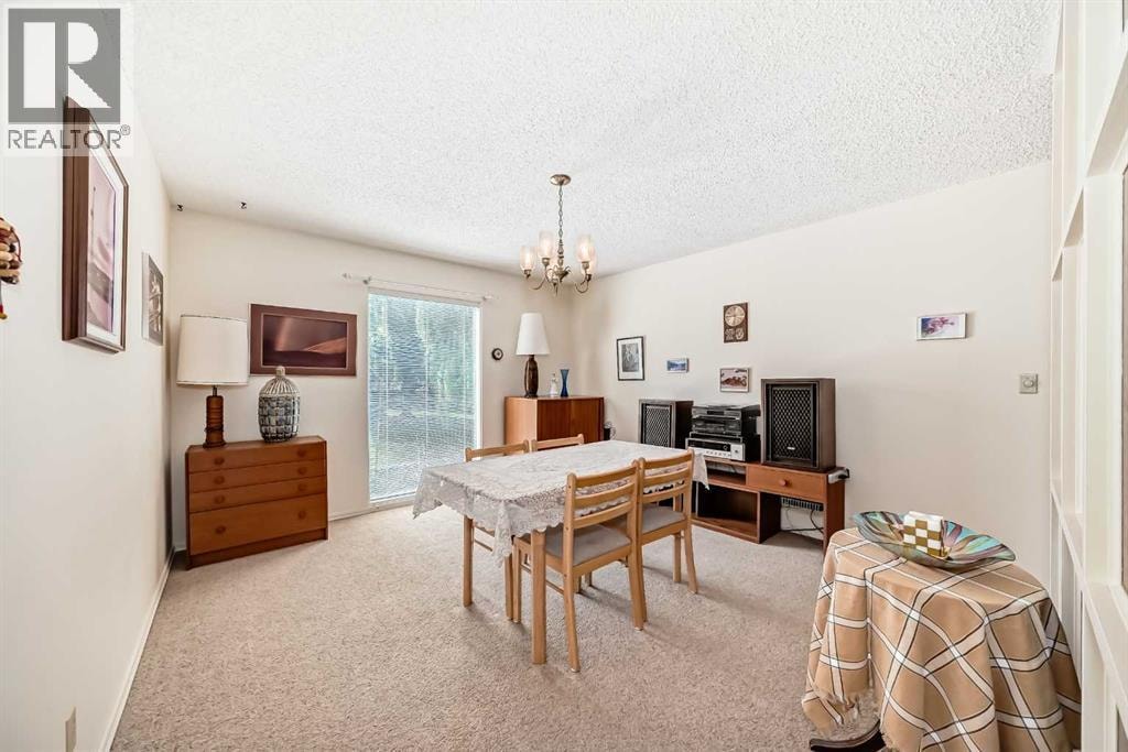 8 Varsdale Place NW — photo 11