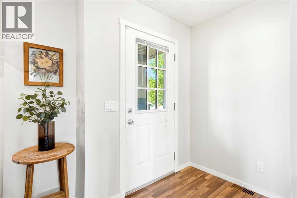 180 Eversyde Boulevard SW — photo 3