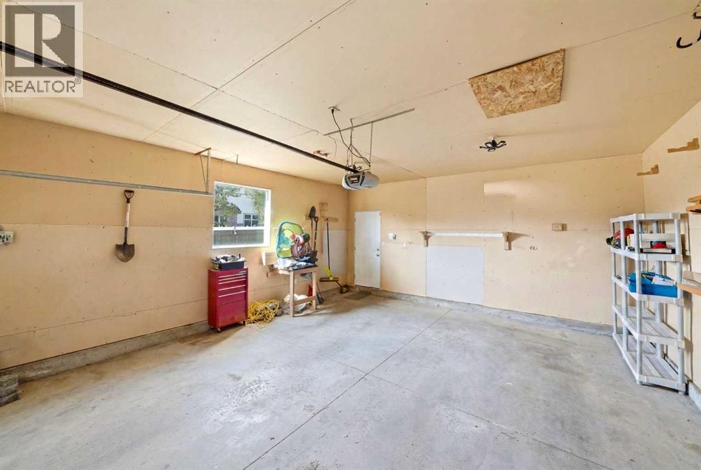180 Eversyde Boulevard SW — photo 32