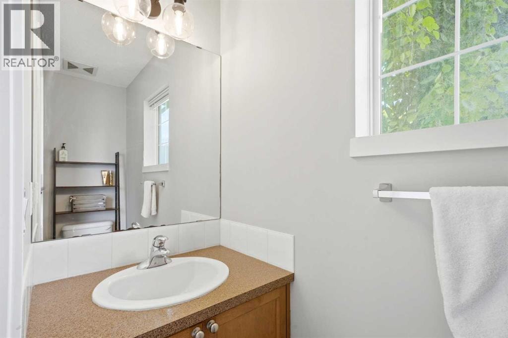 180 Eversyde Boulevard SW — photo 12