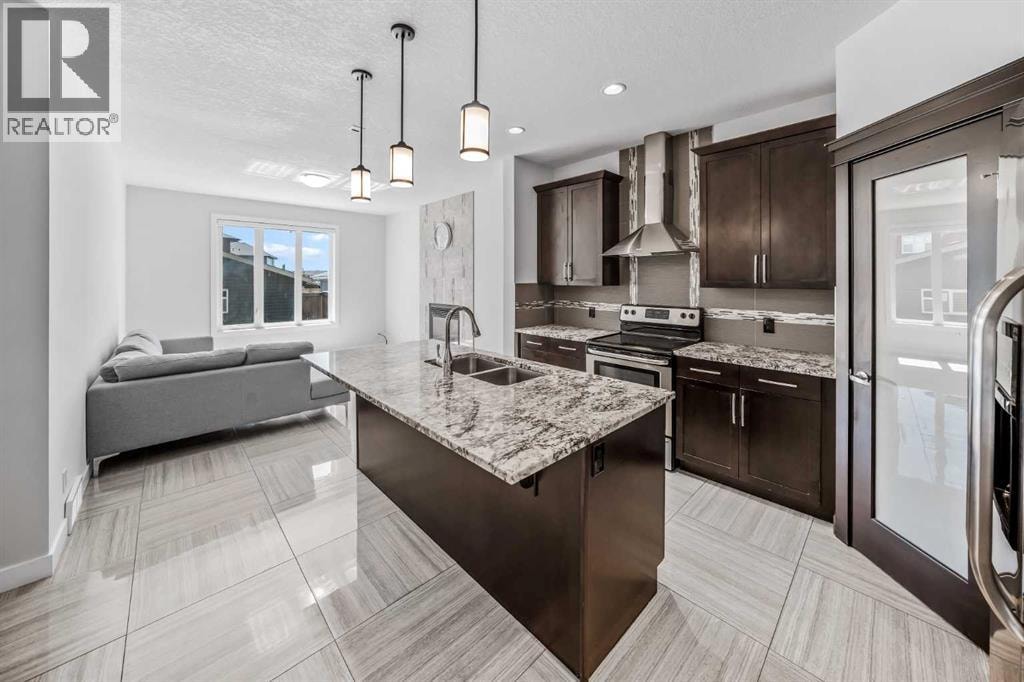 858 Evanston Drive NW — photo 8