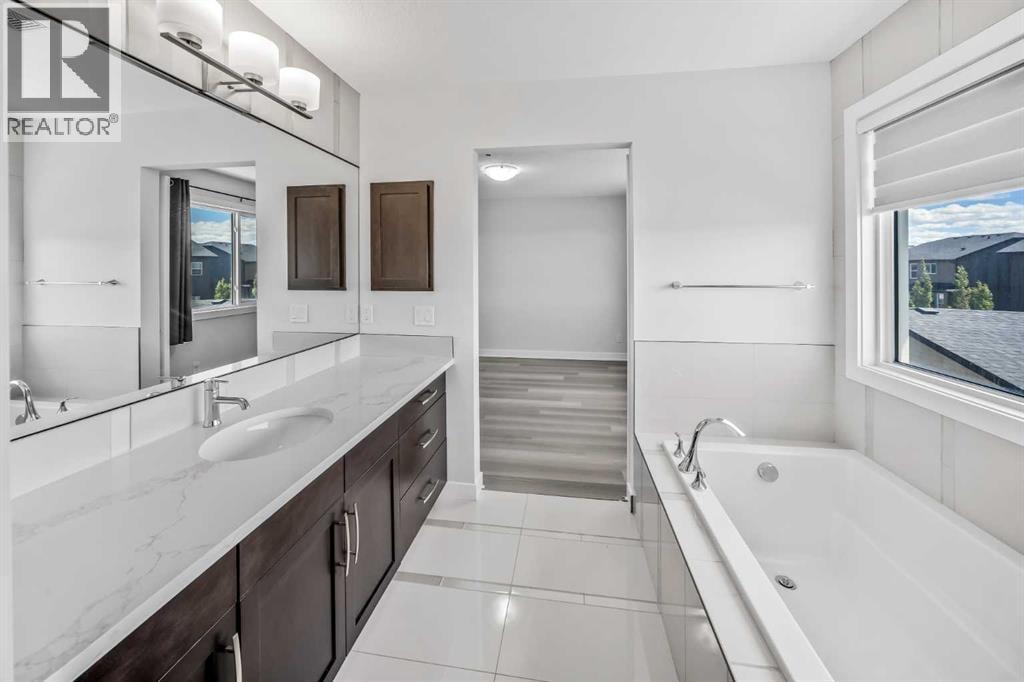 858 Evanston Drive NW — photo 36