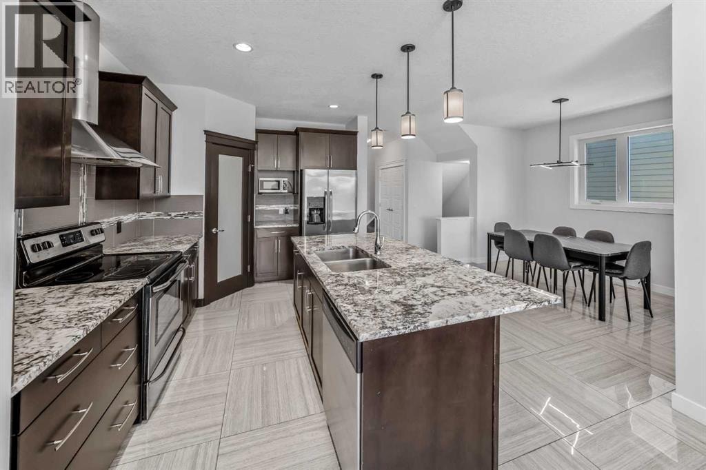 858 Evanston Drive NW — photo 11