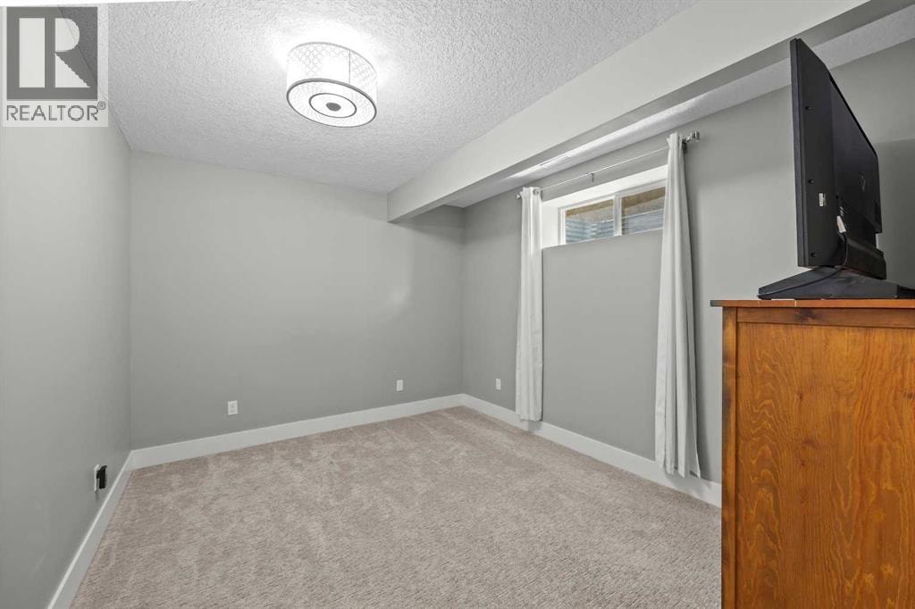 2, 1728 36 Avenue SW — photo 34