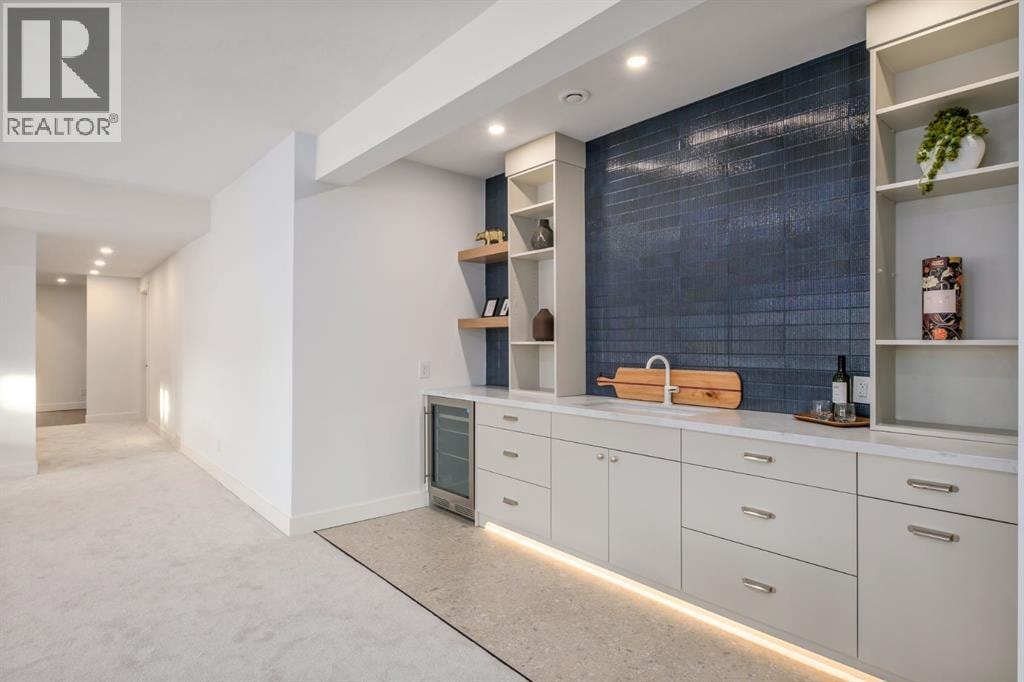 2945 Toronto Crescent NW — photo 44