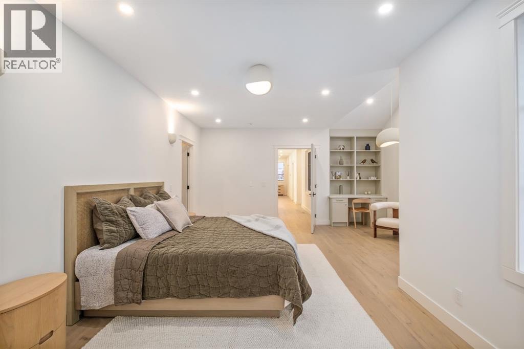 2945 Toronto Crescent NW — photo 37