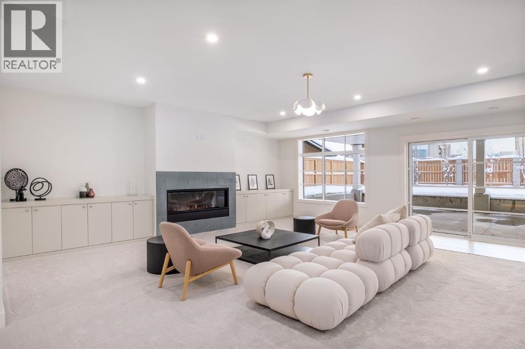 2945 Toronto Crescent NW — photo 43