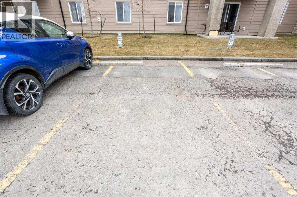 6405, 304 Mackenzie Way SW — photo 22