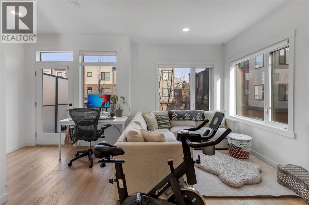 213 Greenbriar Common — photo 28