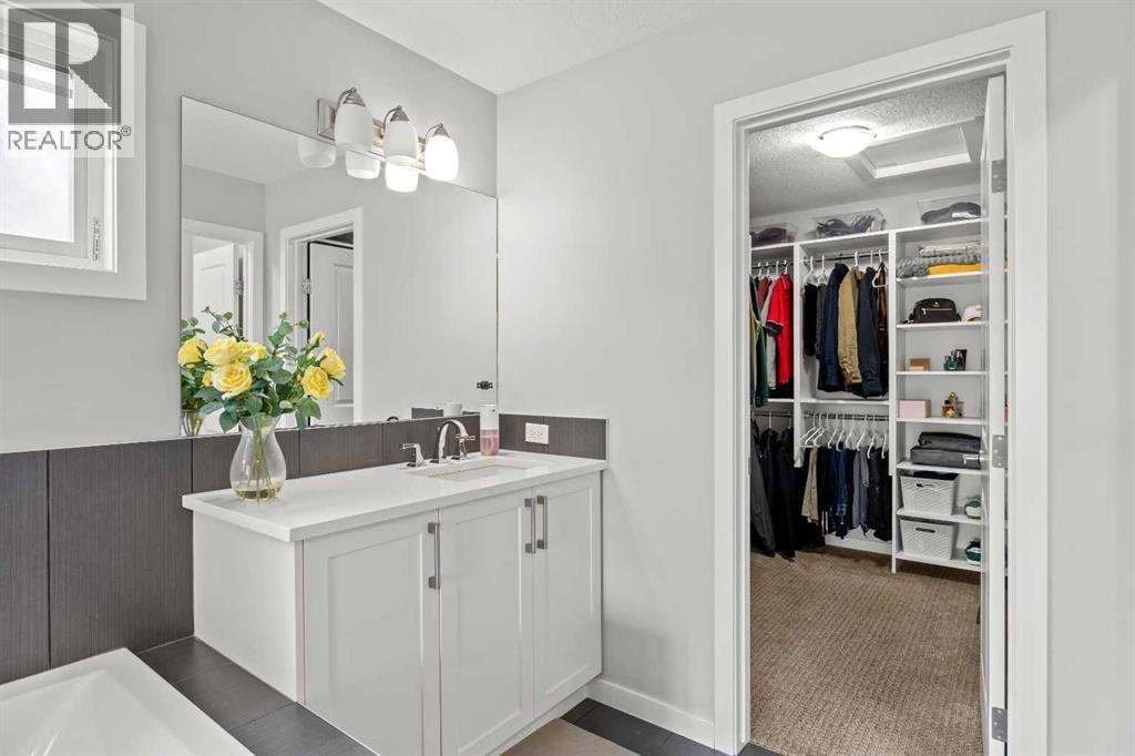 123 Masters Rise SE — photo 30