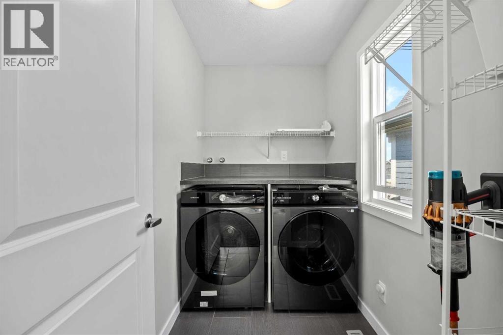 123 Masters Rise SE — photo 37