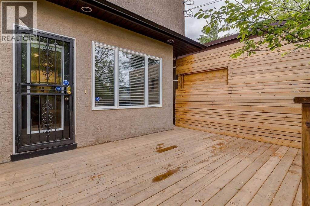 310 8 Avenue NE — photo 43