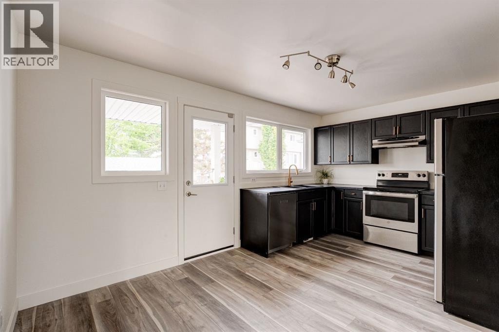 322 Killarney Glen Court SW — photo 14