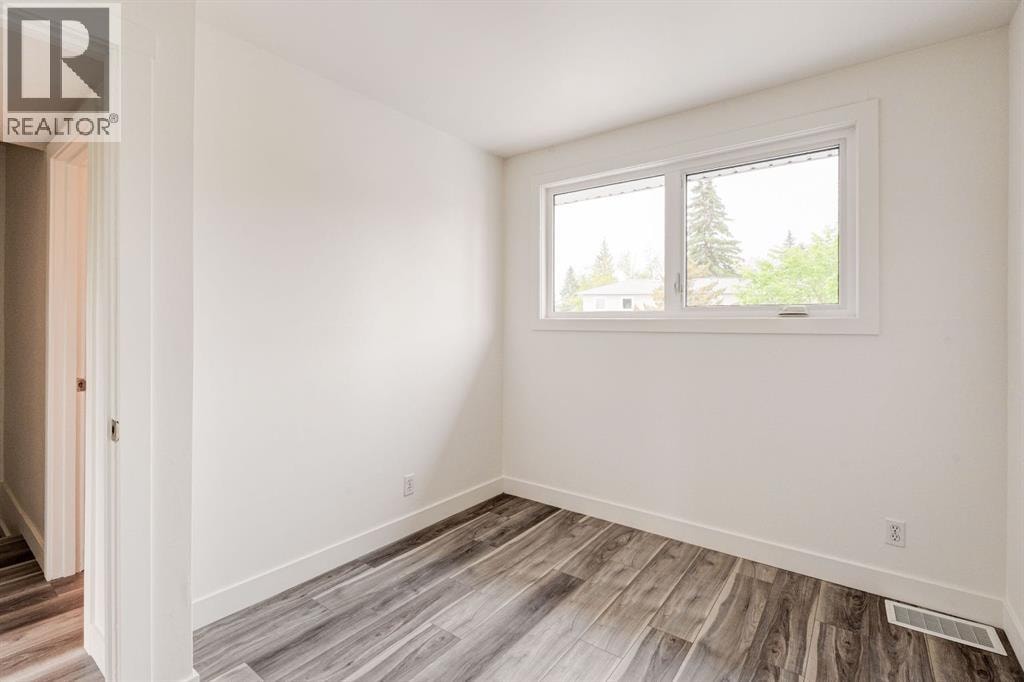 322 Killarney Glen Court SW — photo 24