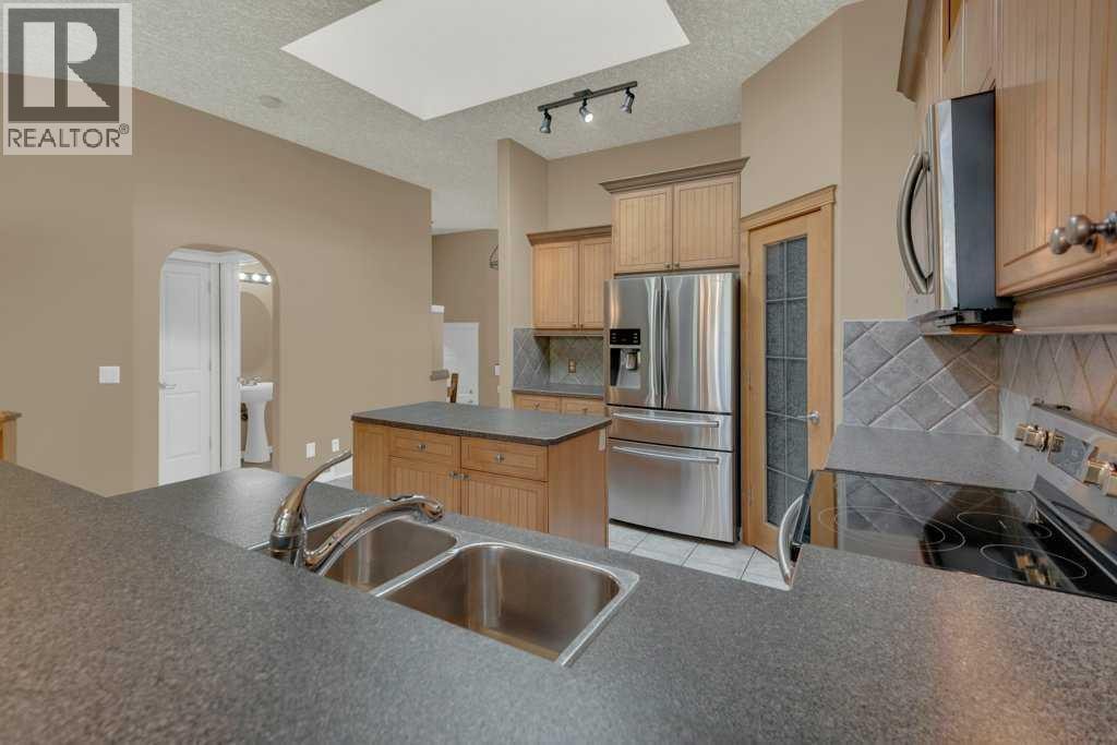 37 Wentworth Gardens SW — photo 11