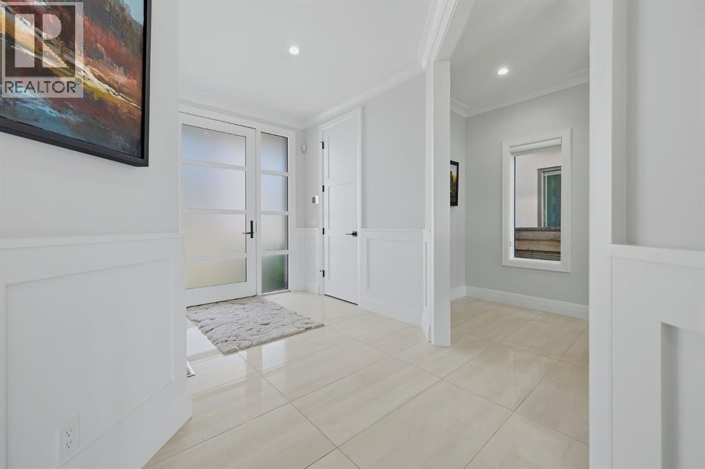 102 Malibou Road — photo 9
