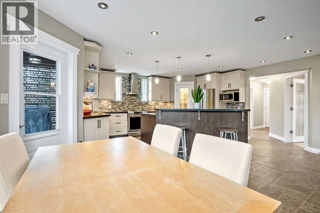 105 Lang Place — photo 12