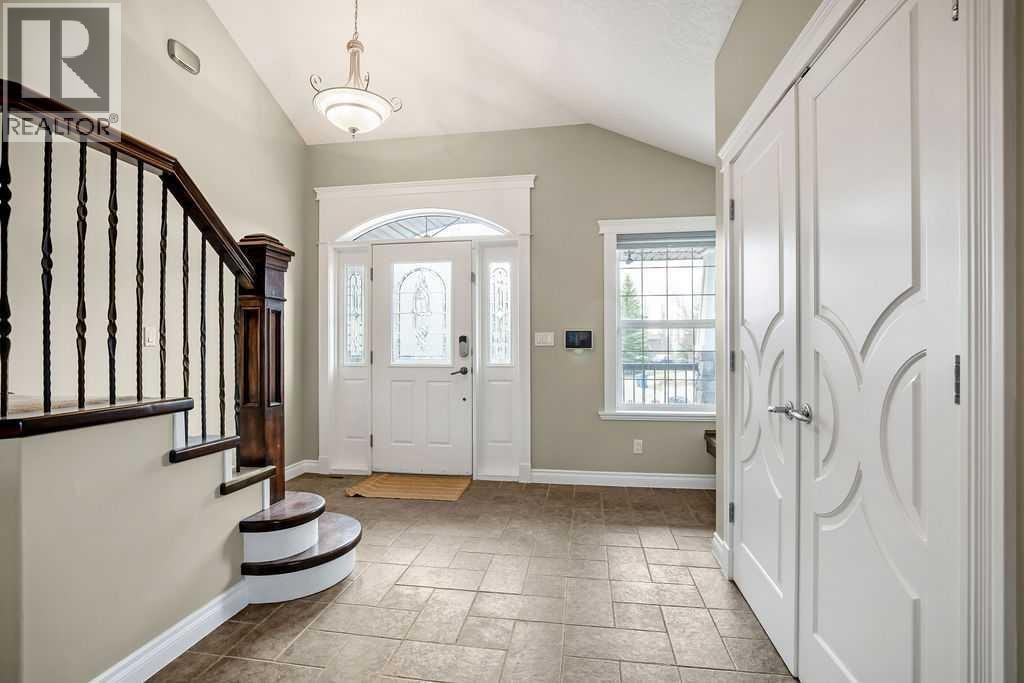 105 Lang Place — photo 4