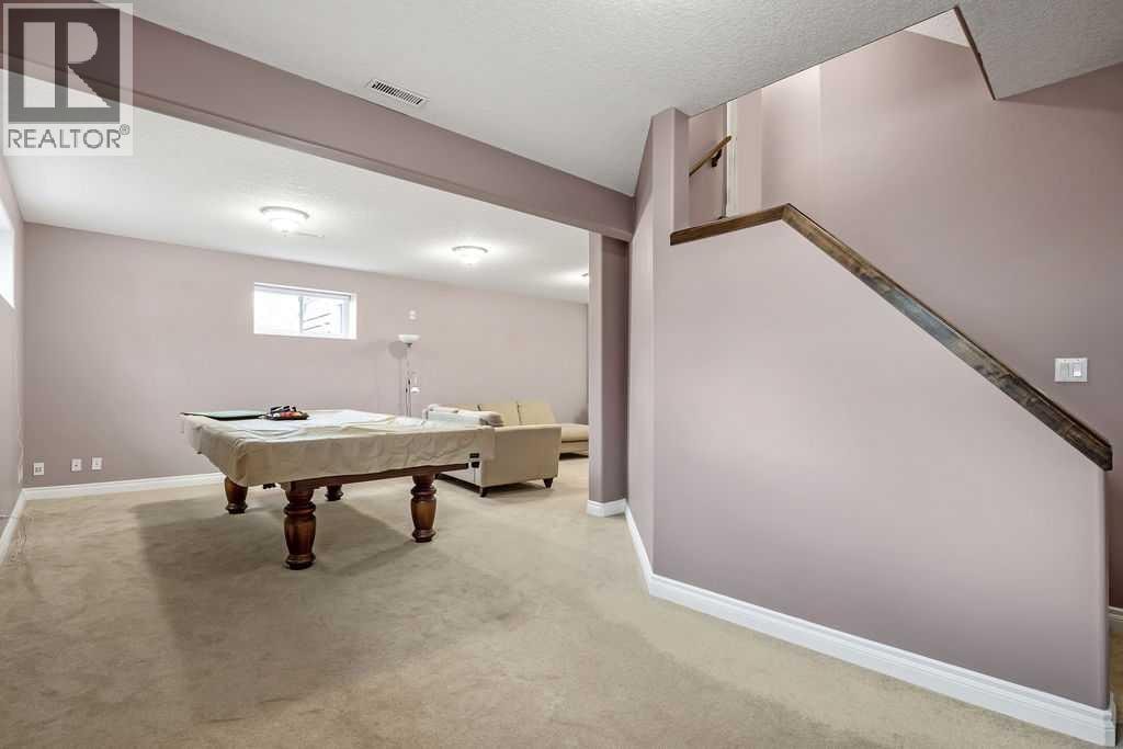 105 Lang Place — photo 39