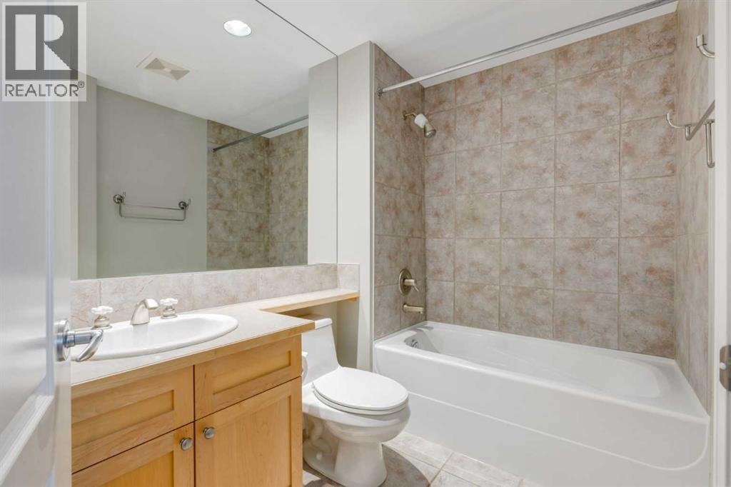2104, 836 15 Avenue SW — photo 14