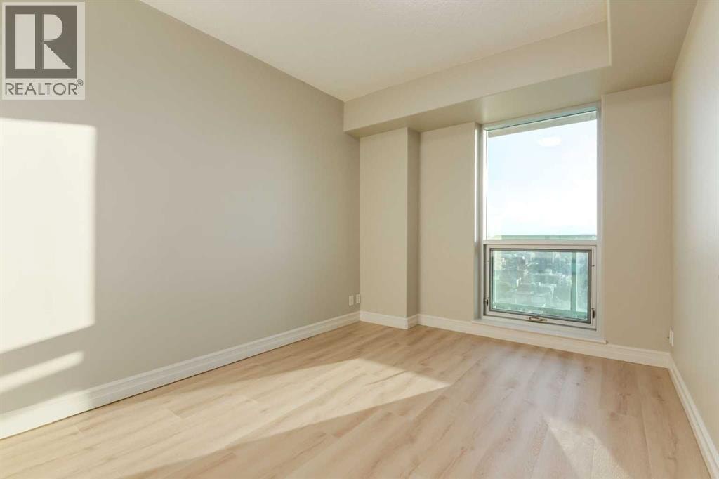 2104, 836 15 Avenue SW — photo 13