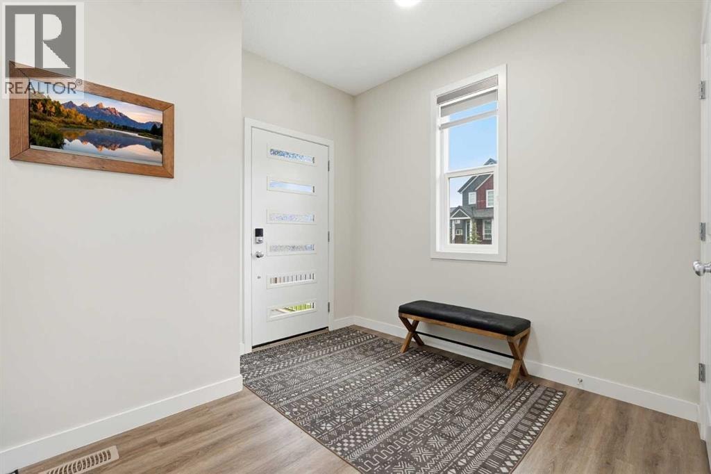15 Lawrence Green SE — photo 14