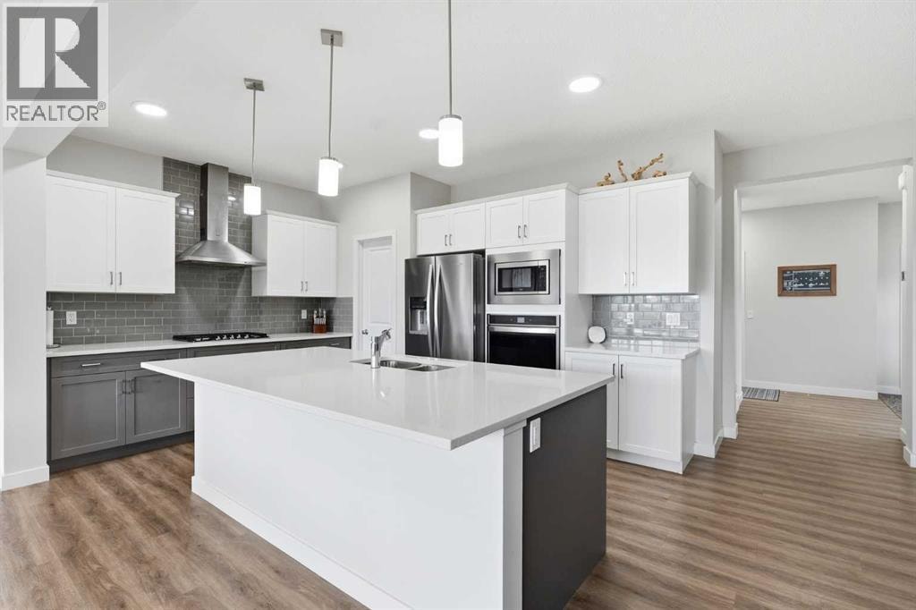 15 Lawrence Green SE — photo 4