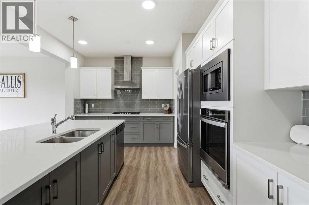 15 Lawrence Green SE — photo 11