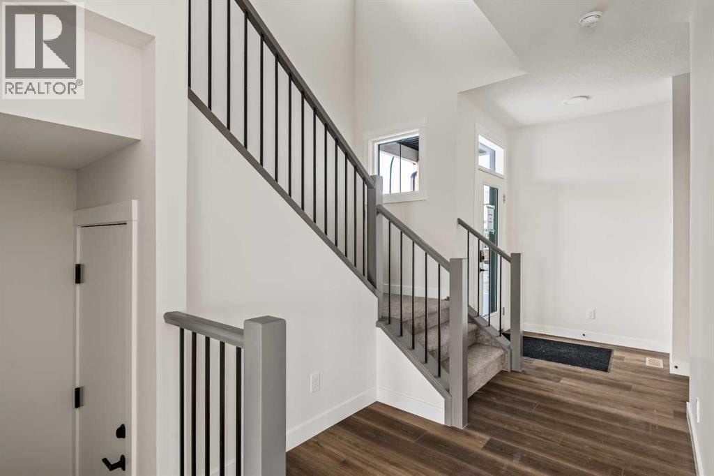 27 Setonvista Grove SE — photo 3