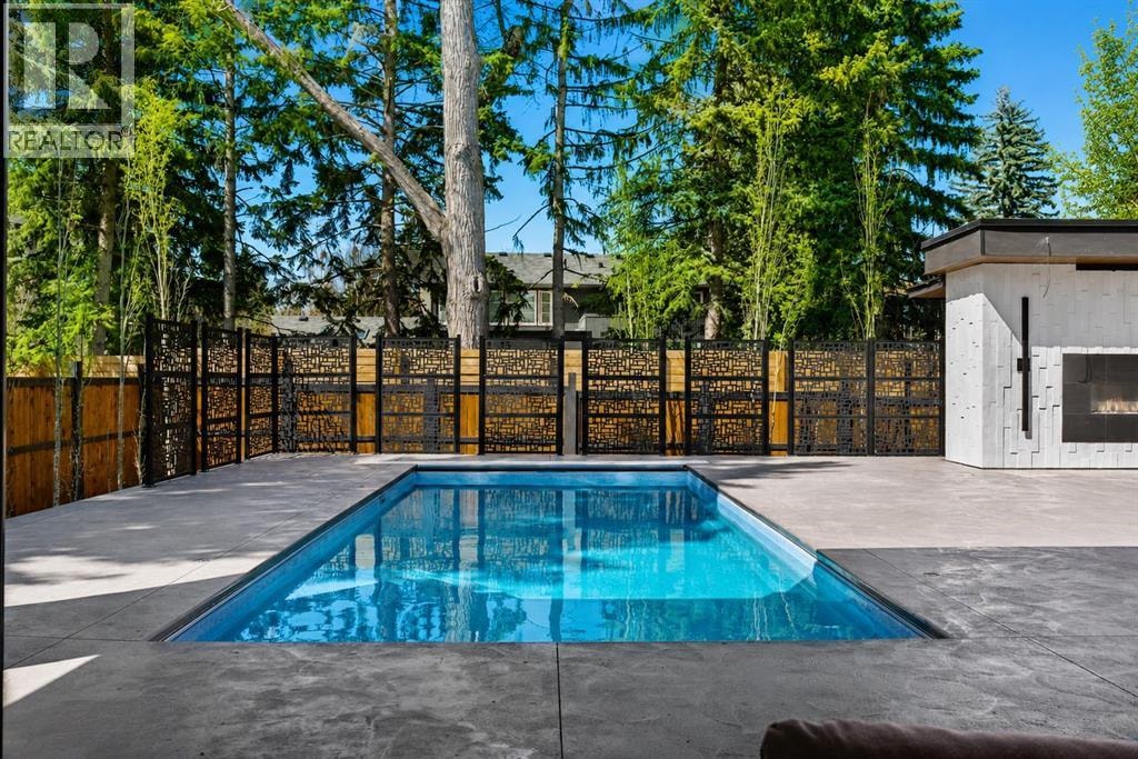 1016 Beverley Boulevard SW — photo 48