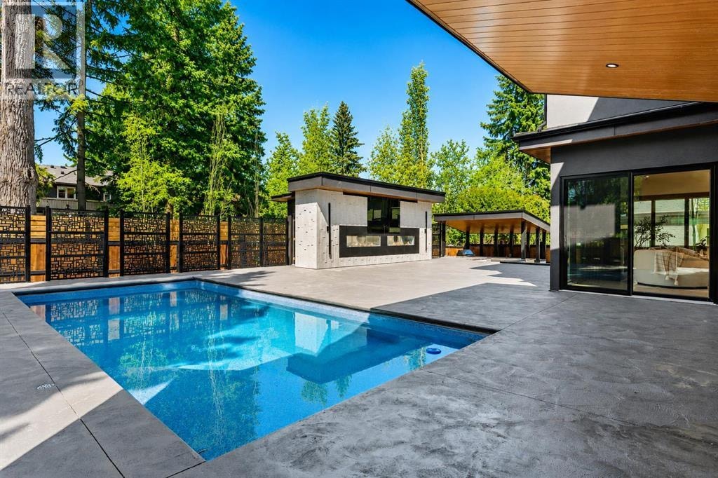 1016 Beverley Boulevard SW — photo 47