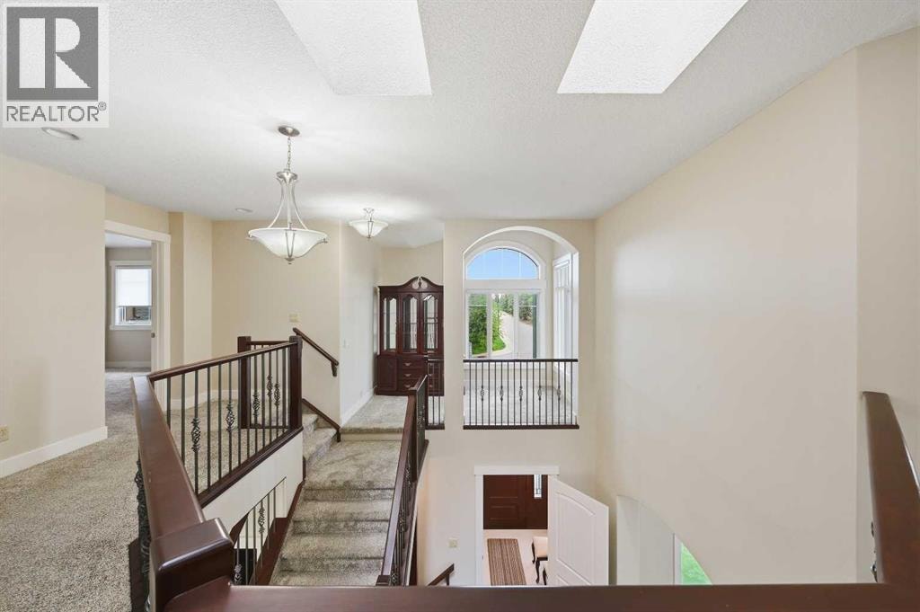 5 Aspen Meadows Park SW — photo 37