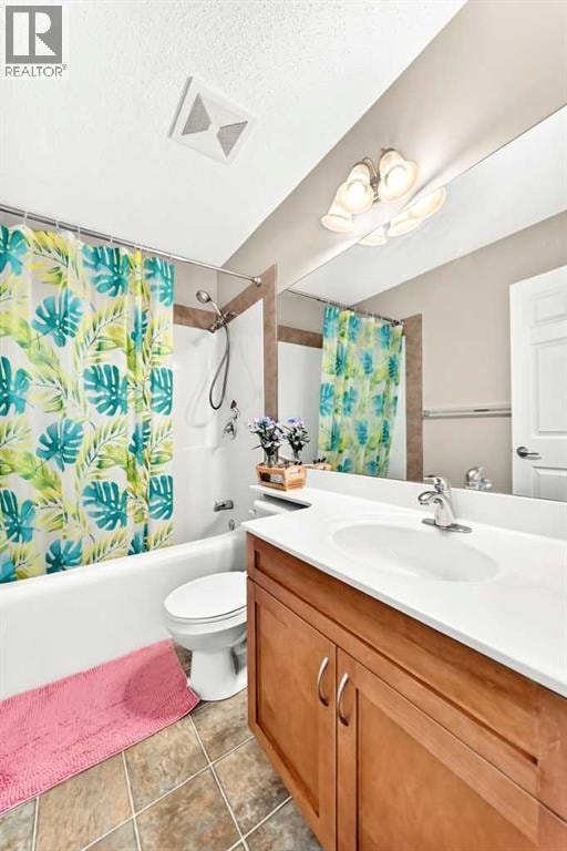 38 Royal Oak Grove NW — photo 30