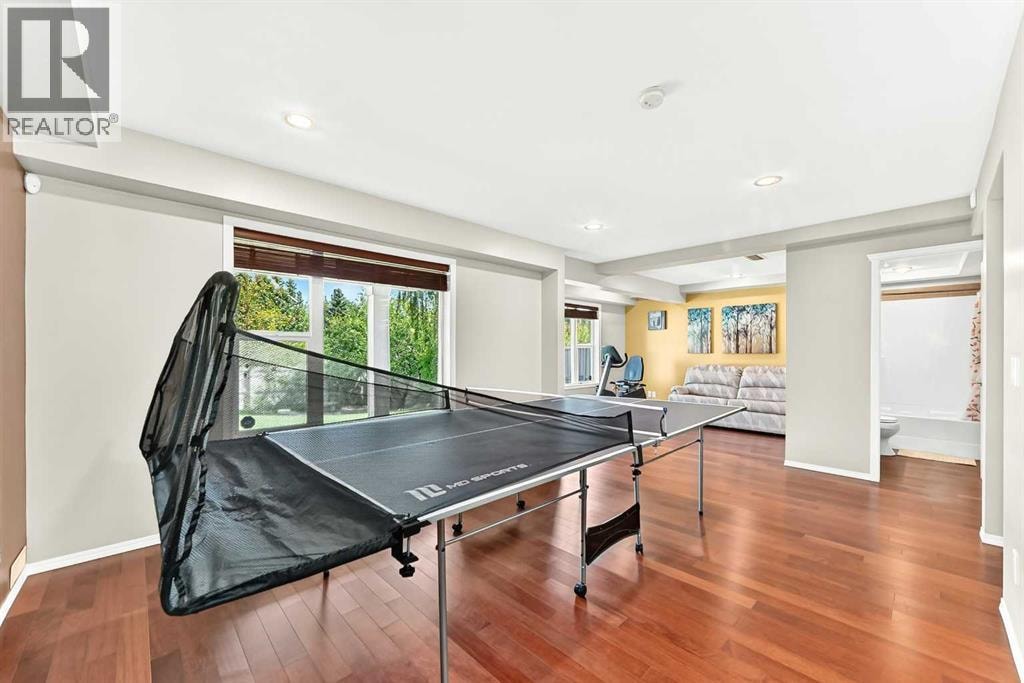 38 Royal Oak Grove NW — photo 38