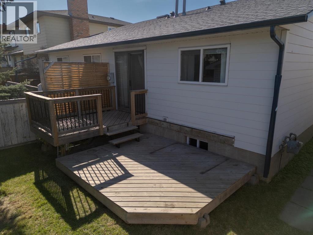 96 Jensen Crescent NE — photo 31
