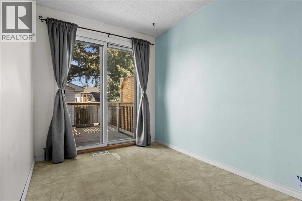 96 Jensen Crescent NE — photo 14