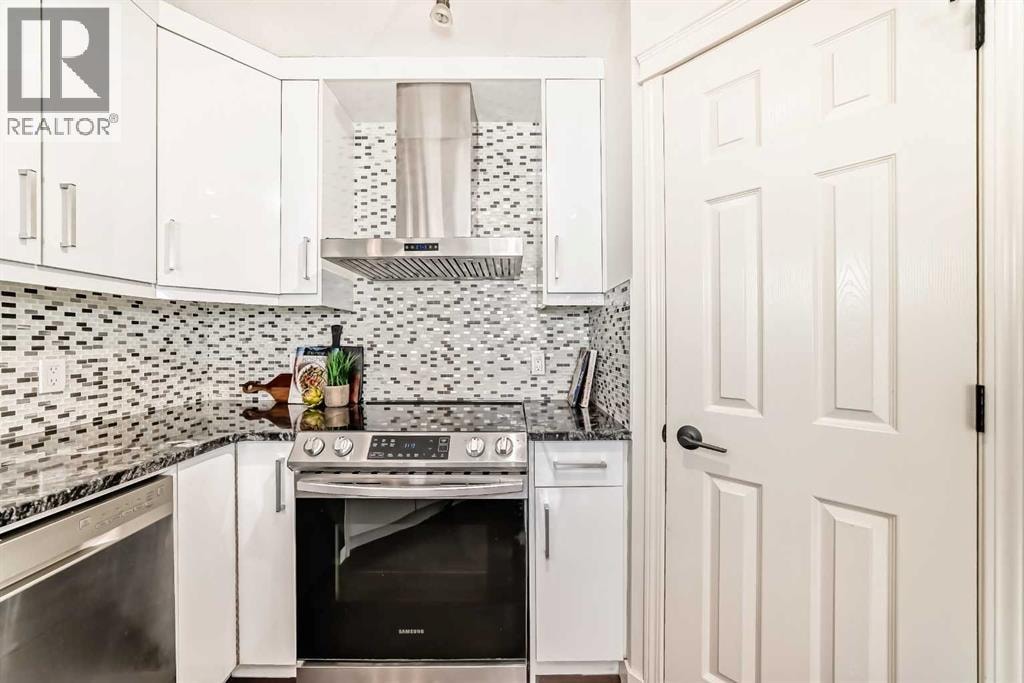 262 Coventry Court NE — photo 6