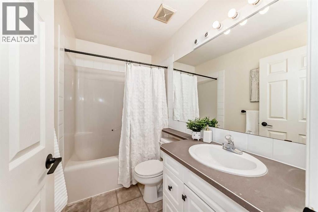 262 Coventry Court NE — photo 26