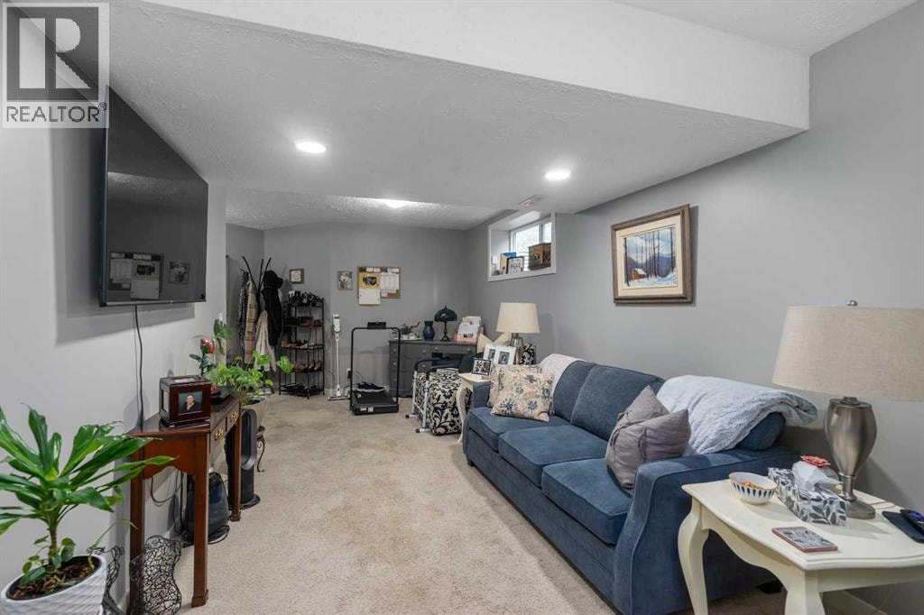 2067 Luxstone Boulevard SW — photo 27