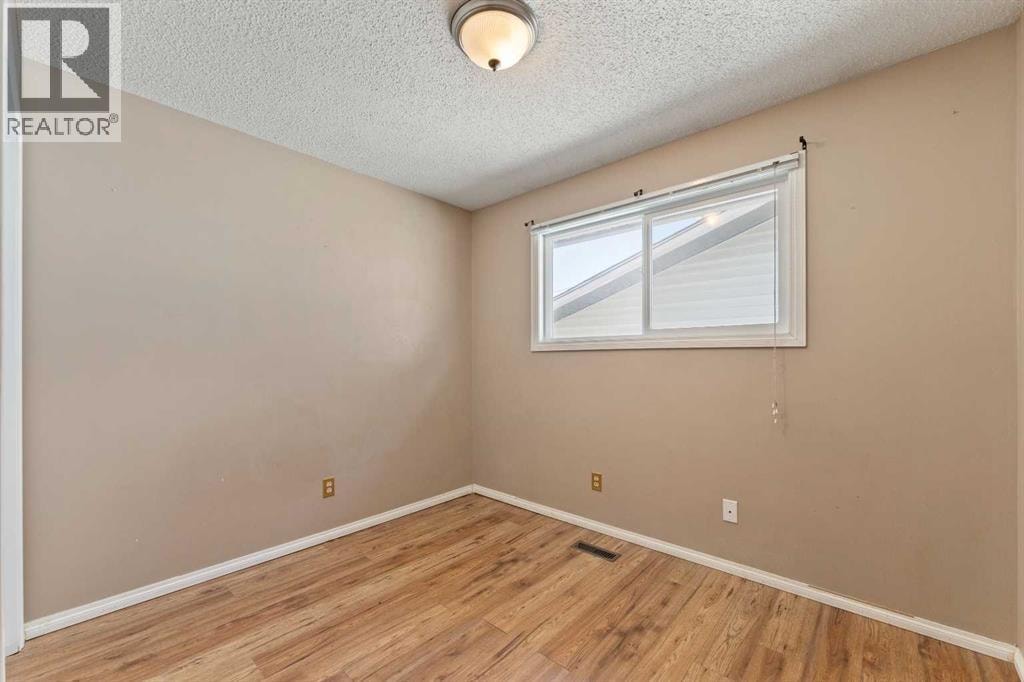 7003 Temple Drive NE — photo 18
