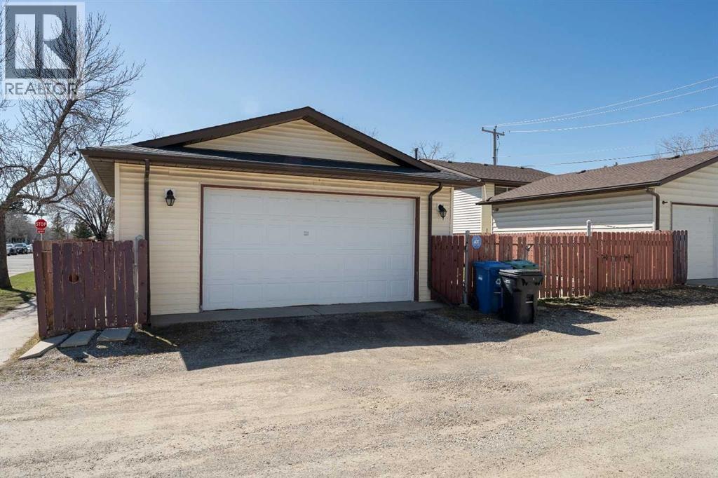 7003 Temple Drive NE — photo 40