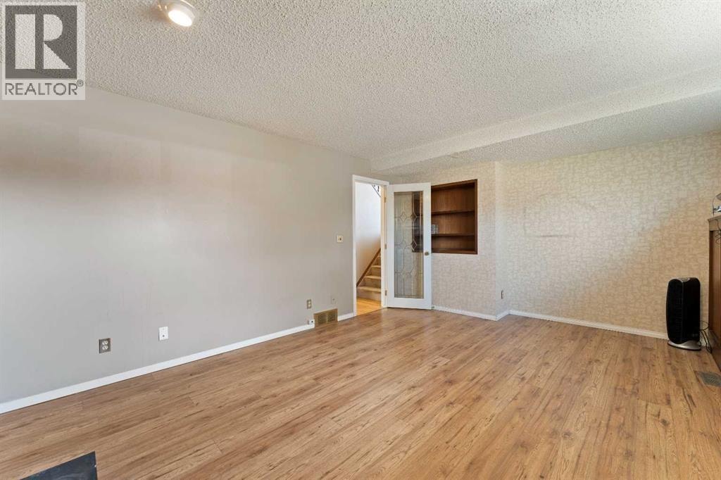 7003 Temple Drive NE — photo 25