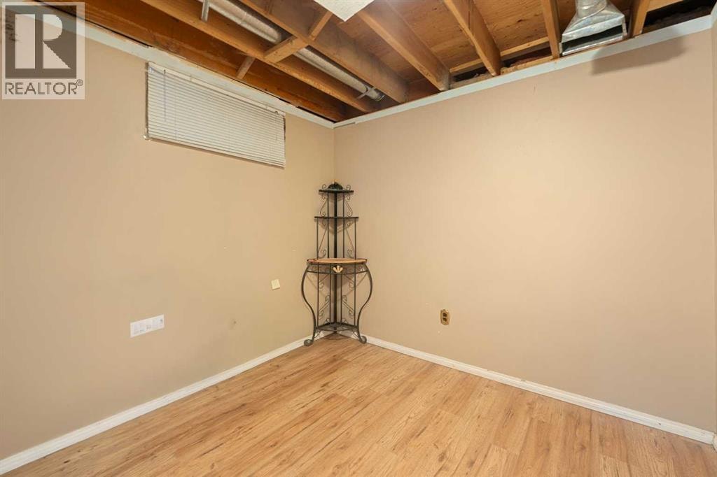 7003 Temple Drive NE — photo 32