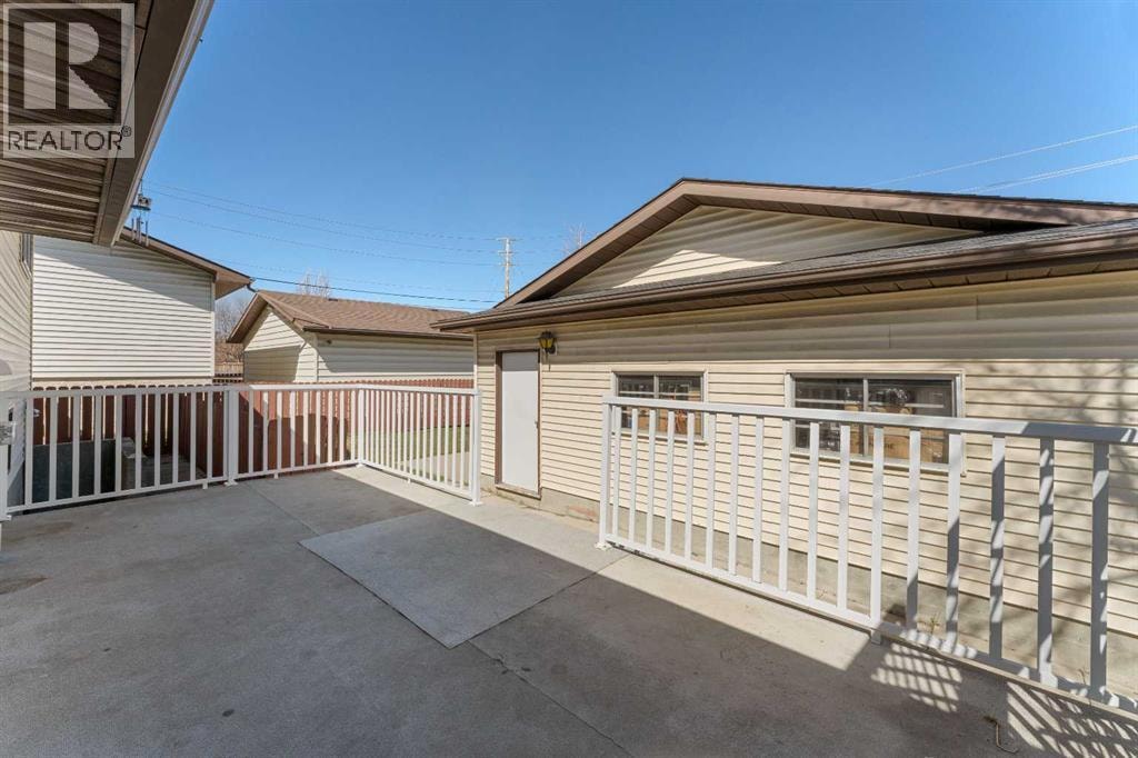 7003 Temple Drive NE — photo 36